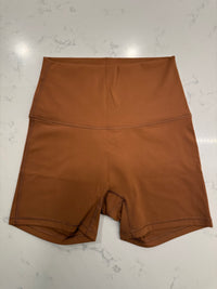 ENTRENA SHORTS